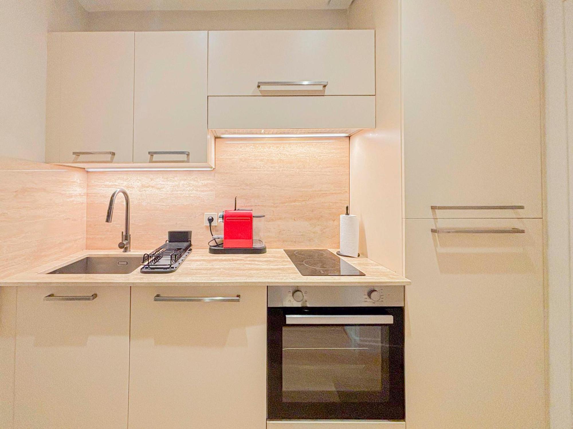 Petit Cocon Au Coeur Du Vieux-nice, Wifi, Ac, 2pers Appartamento Nizza