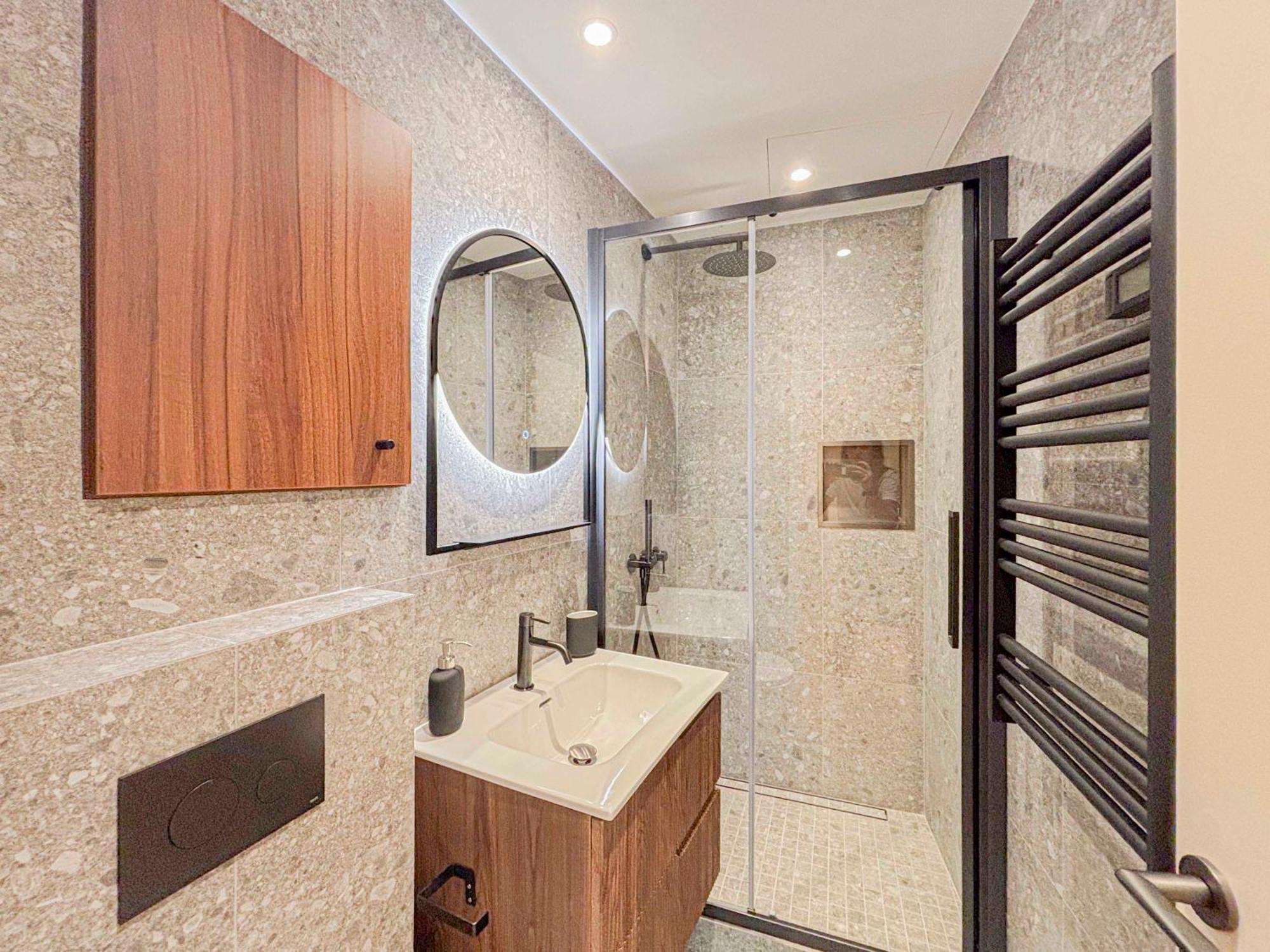 Petit Cocon Au Coeur Du Vieux-nice, Wifi, Ac, 2pers Nizza